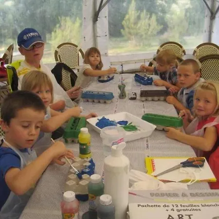 Chalet 4 étoiles - Piscine - Eeecic