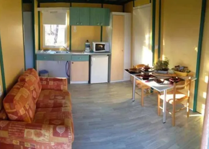 4 Etoiles - Piscine - Eeecic شاليه *