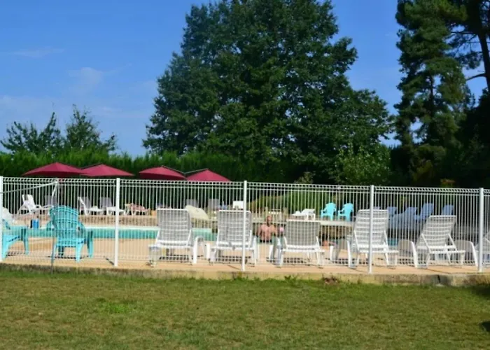 Zecamping 4 Animaux Acceptes Tennis Pataugeoire