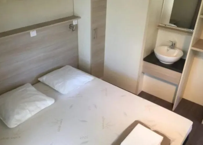 4 Etoiles - Piscine - Eeecic Tamniès