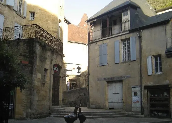 4 Etoiles - Piscine - Eeecic شاليه Tamniès