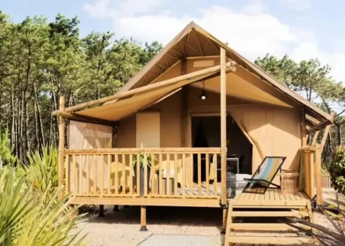 شاليه 4 Etoiles - Piscine - Eeecic *