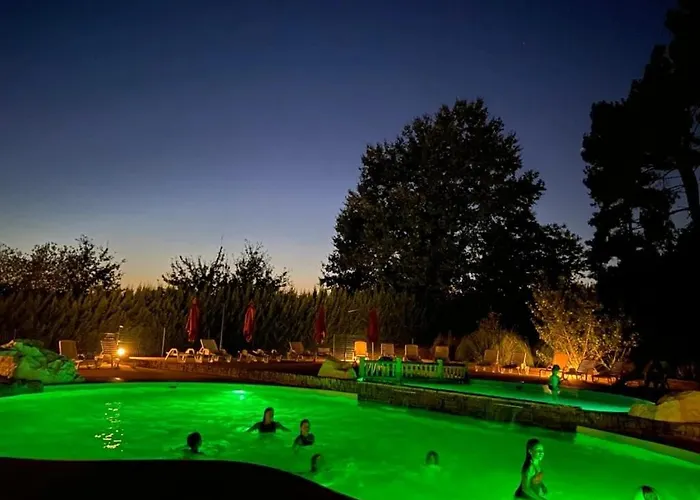 4 Etoiles - Piscine - Eeecic *